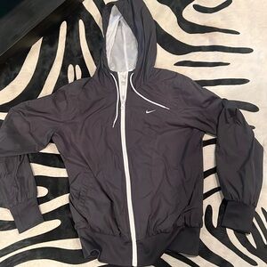 Child’s Nike Windbreaker M